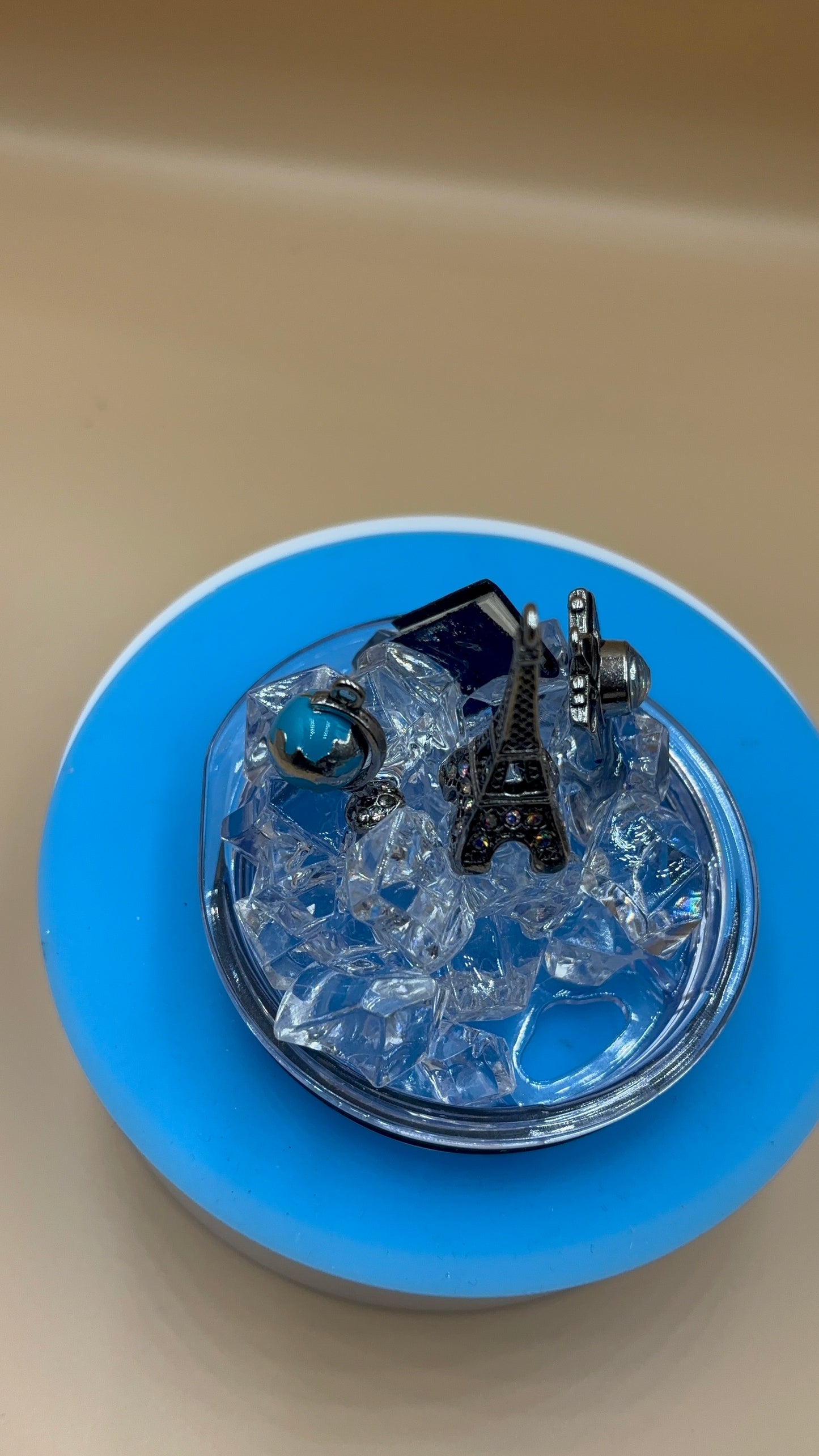 Road Trip Epoxy Tumbler – 20oz Travel Vibes with Rhinestone Topper