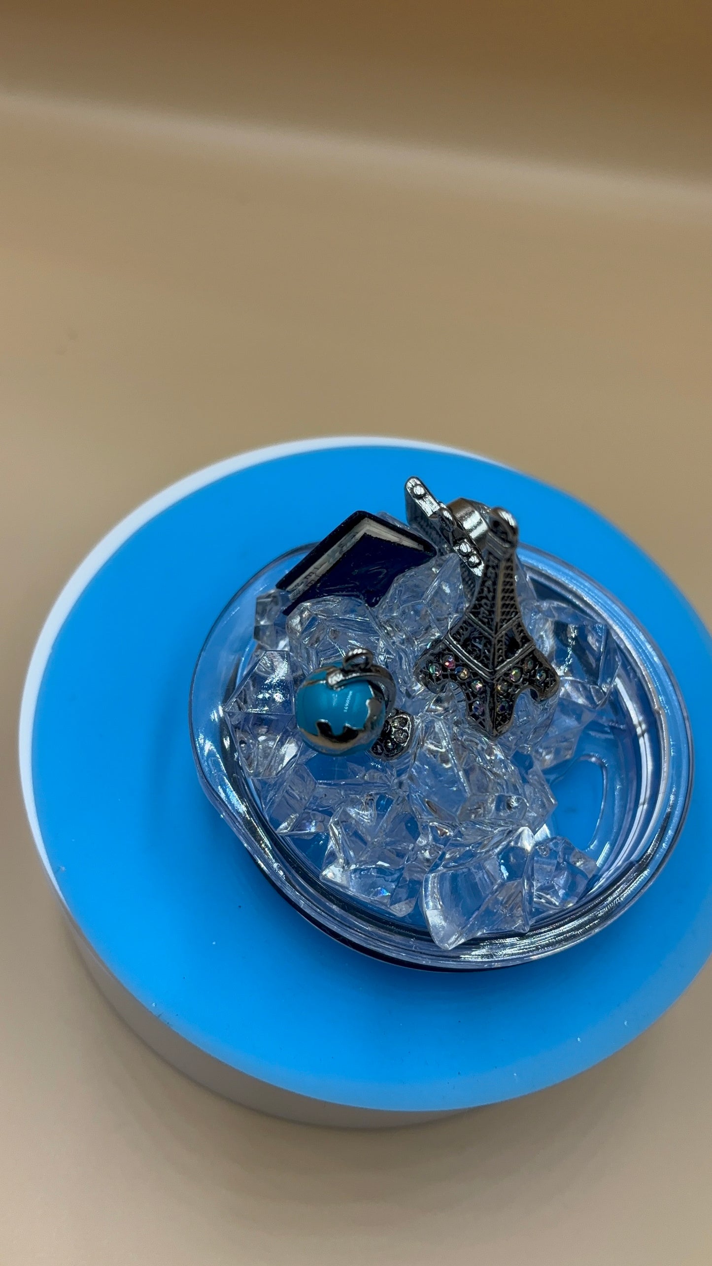 Road Trip Epoxy Tumbler – 20oz Travel Vibes with Rhinestone Topper