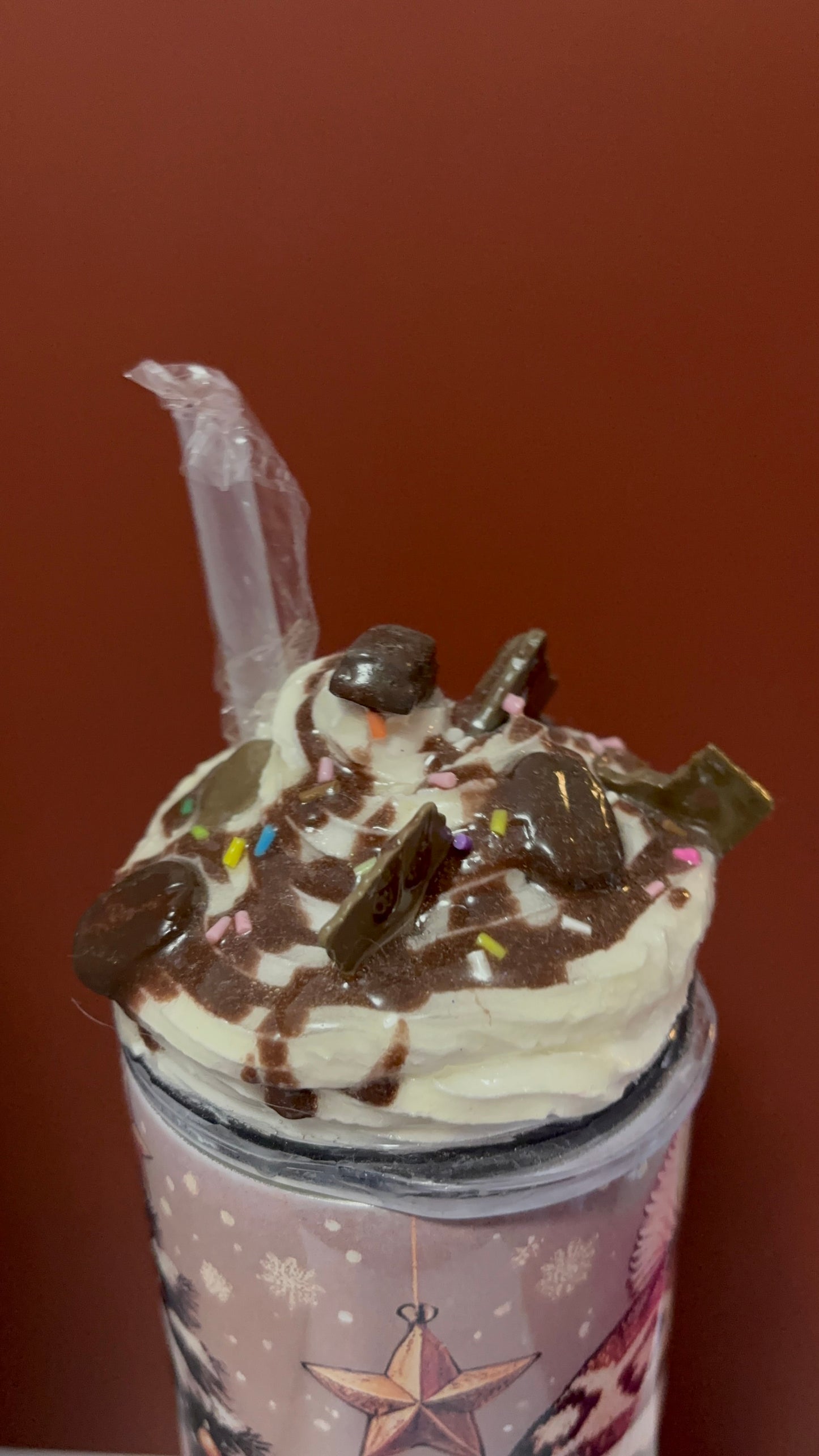 🐮 Winter Highland Cow Tumbler with Custom Chocolate Topper 🍫✨