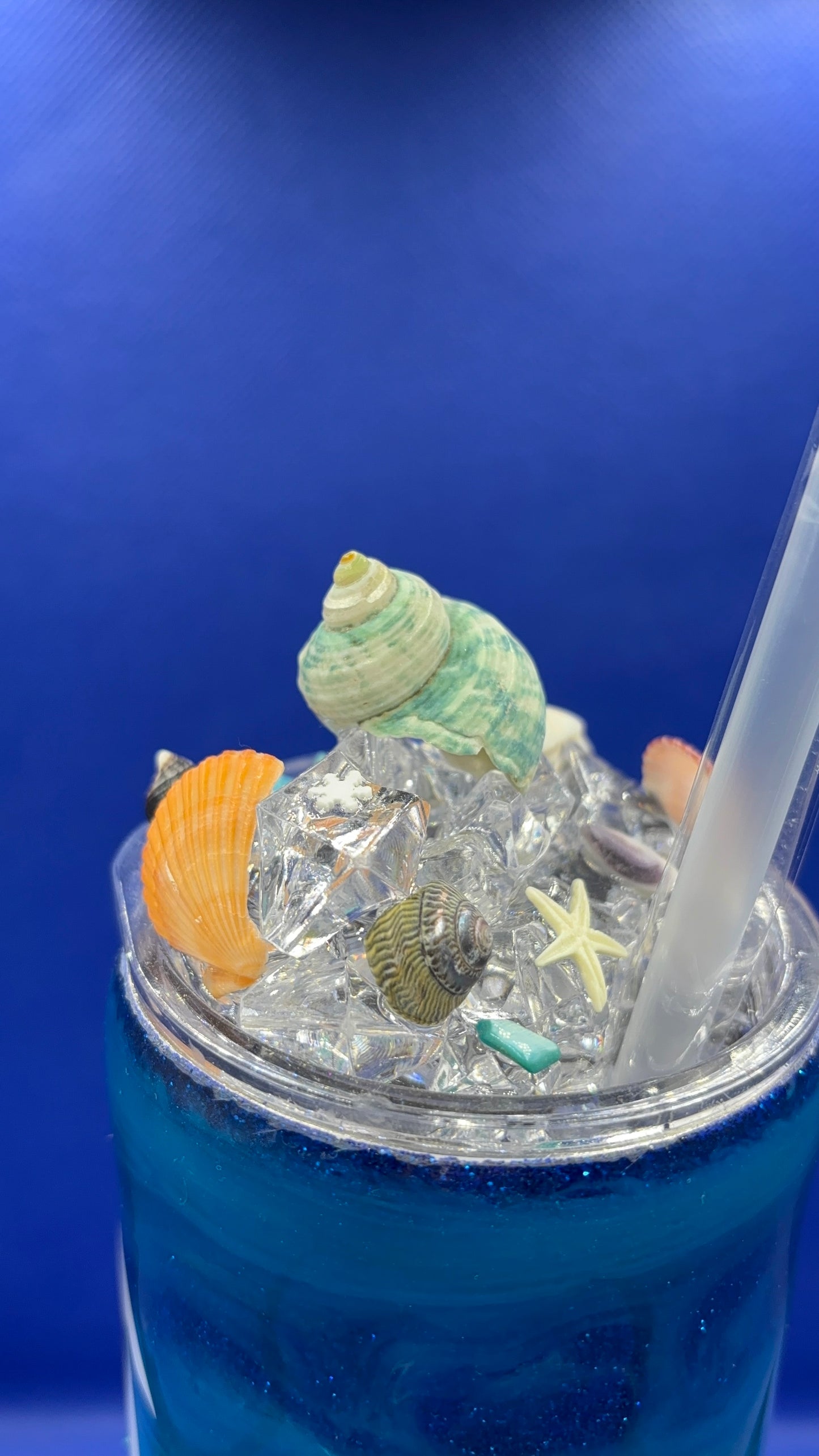 🌴 Ocean Breeze Beach Tumbler